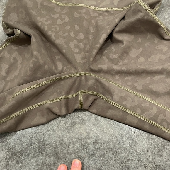 NWOT Skywear Small Olive Green Leggings - Picture 3 of 7